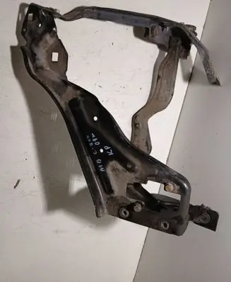Mercedes-Benz C W204 Headlight/headlamp mounting bracket PP204626044