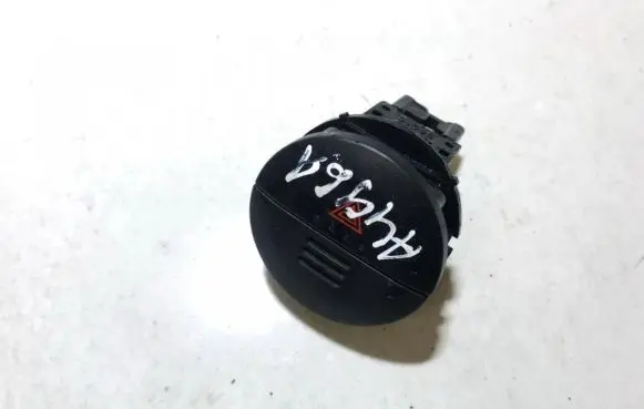 Nissan X-Trail T30 Hazard light switch 06016
