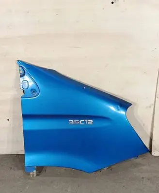 Iveco Daily 4th gen Fender