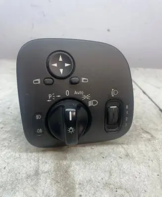 Mercedes-Benz C W203 Light switch 2035450604 04058515 24406574725