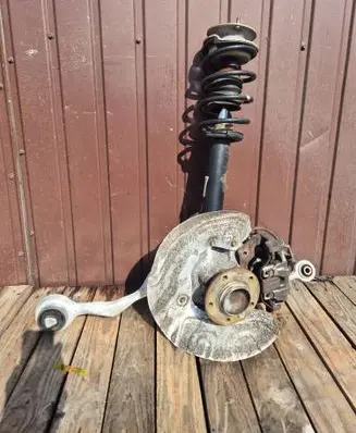 BMW X1 E84 Front shock absorber with coil spring 6855239