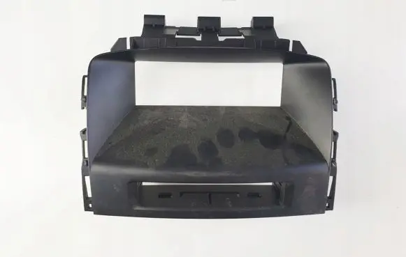 Opel Astra J Radio/GPS head unit trim 