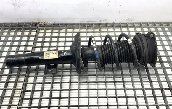 Skoda Kamiq Front shock absorber/damper 2Q0413031DS
