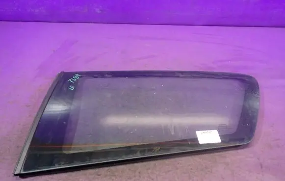 Toyota Corolla E120 E130 Rear side window