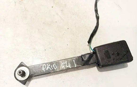 Mazda 6 Front seatbelt buckle