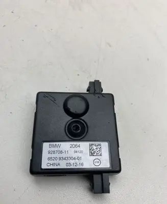BMW X5 F15 Aerial antenna amplifier 92870811