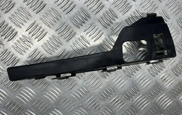 Ford Focus Front bumper mounting bracket 4M5117E856AC 4M5117E056AC 11N13696AH