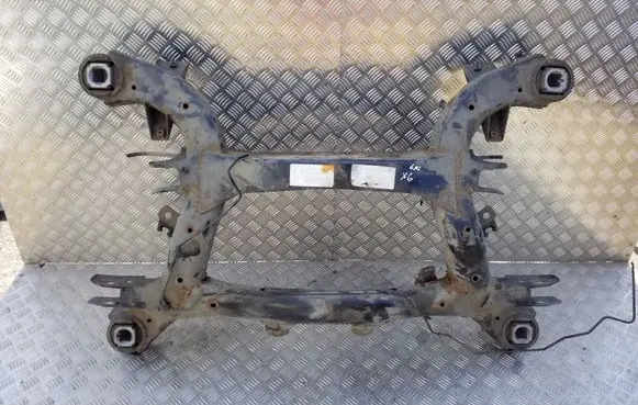 BMW X6 E71 Rear subframe 