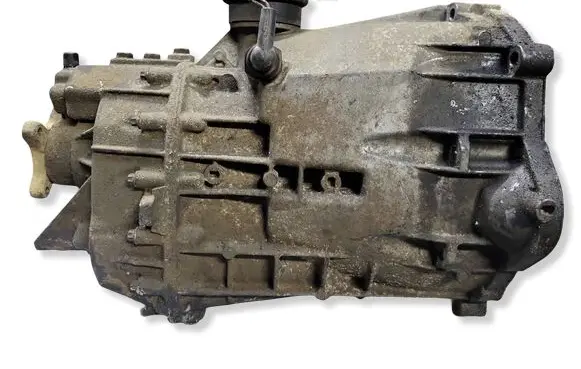 Volkswagen II LT Manual 5 speed gearbox 041287 000300043A 034320023477010