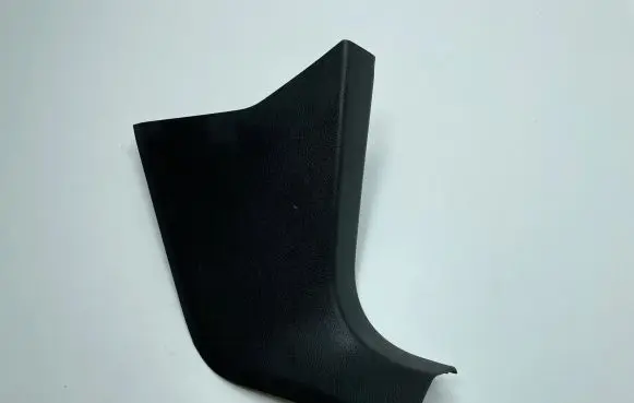 Volkswagen PASSAT B6 Front sill trim cover 3C1863484