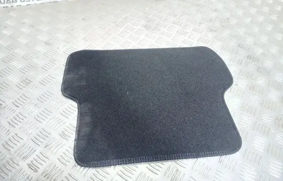 Audi A4 S4 B7 8E 8H Rear floor mat 