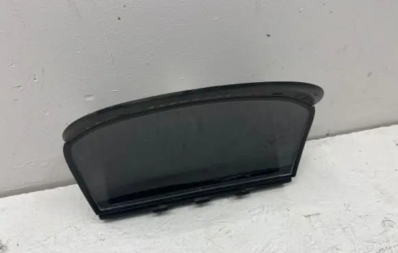 BMW 5 E60 E61 Screen/display/small screen 9151980 611260003042