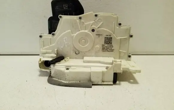 Volkswagen ID.4 Front door lock 4K2837016M