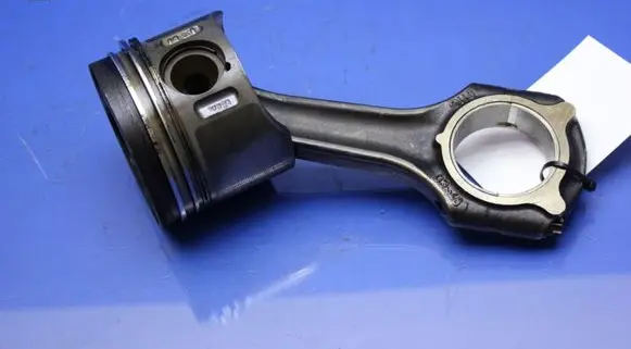 Mercedes-Benz E W211 Piston with connecting rod 6110348