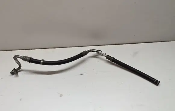 Mercedes-Benz C W204 Power steering hose/pipe/line B20470C