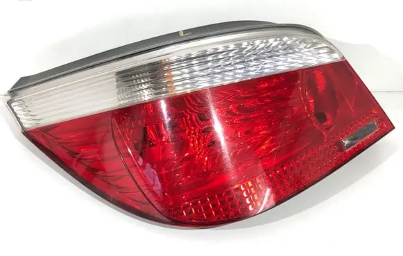 BMW 5 E60 E61 Rear/tail lights 6910767