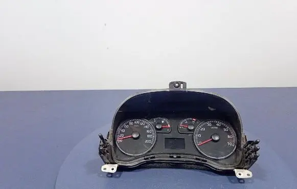 Fiat Doblo Speedometer (instrument cluster) 51762258