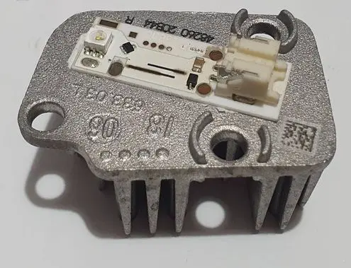 Volvo XC70 LED ballast control module 68303L 4826020B44R 63303L