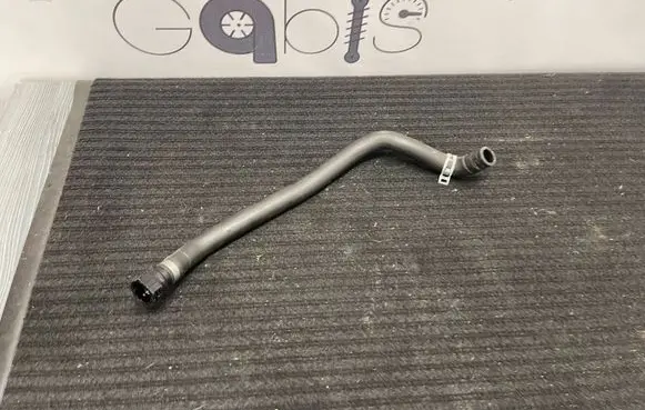 BMW X5 G05 Engine coolant pipe/hose 9398819