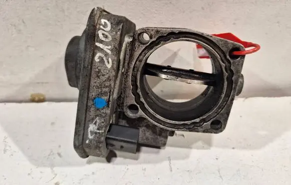 Opel Corsa D Throttle body valve 8981052100