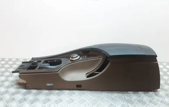 BMW 5 E60 E61 Center console 7034086 6944884 7034087