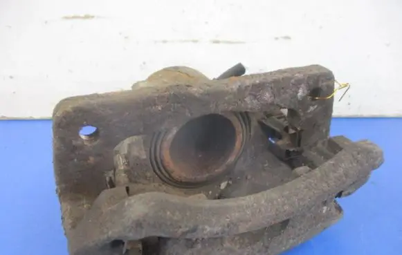 Honda Civic Front brake caliper