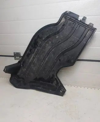 Audi A3 S3 8V Engine splash shield/under tray 5Q0825206 681701