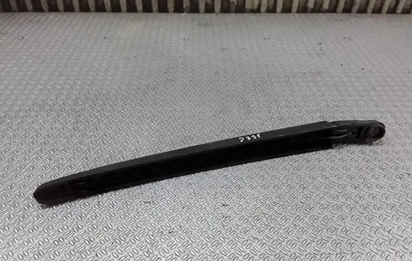 Citroen C5 Rear wiper blade arm