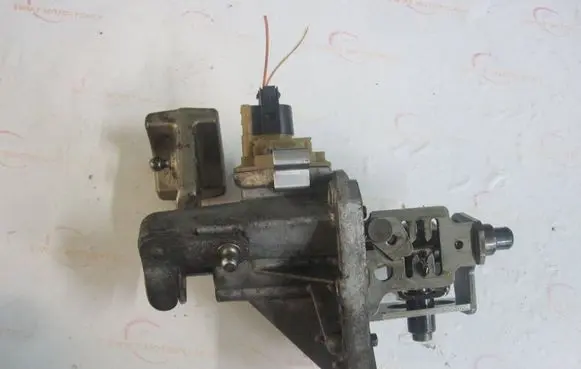 Ford Transit Gear selector/shifter in gearbox 6C1R-CA
