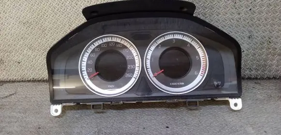 Volvo V60 Speedometer (instrument cluster) 31343325AA 69799610U