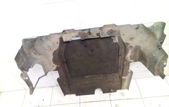 Engine splash shield/under tray