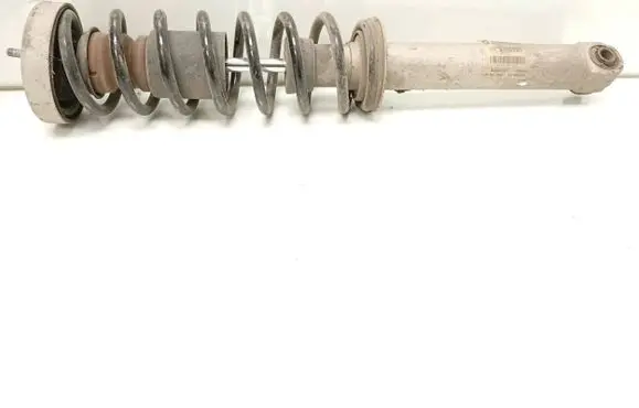 BMW 5 E60 E61 Rear shock absorber with coil spring 6766605 33526766605 6753810