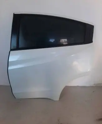 Honda HR-V Front door