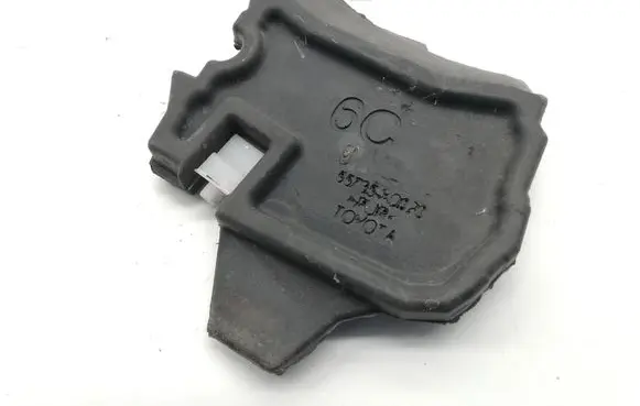 Toyota Yaris XP210 Other exterior part 