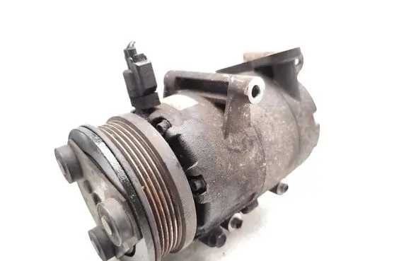 Ford Focus Air conditioning (A/C) compressor (pump) 6M5H-19D629-AB