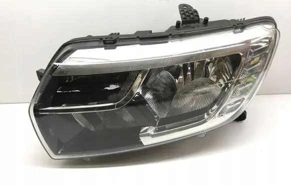 Dacia Sandero Headlight/headlamp 260608143R