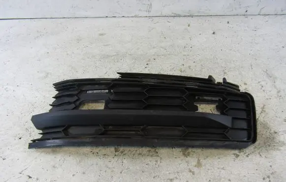 Skoda Kodiaq Front bumper lower grill 565807368