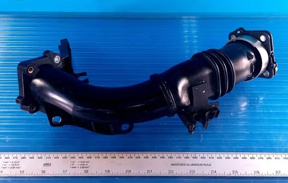 Ford Focus Intercooler hose/pipe AV6Q9351BC AV6Q9351