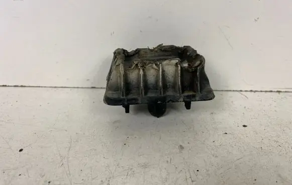 BMW 1 E81 E87 Jacking socket point 51717123311