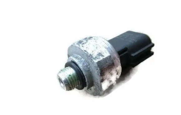 KIA Sportage Air conditioning (A/C) pressure sensor 