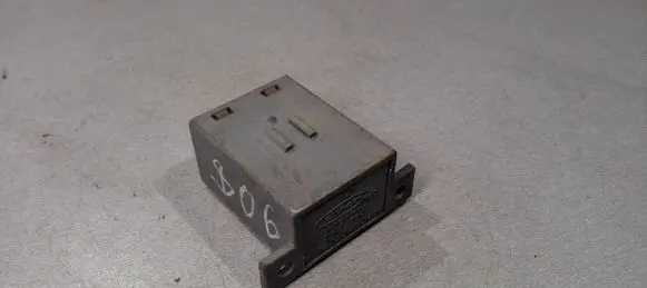 Peugeot 806 Window control relay 1472549080