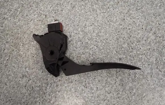 Chevrolet Cruze Pedal assembly 