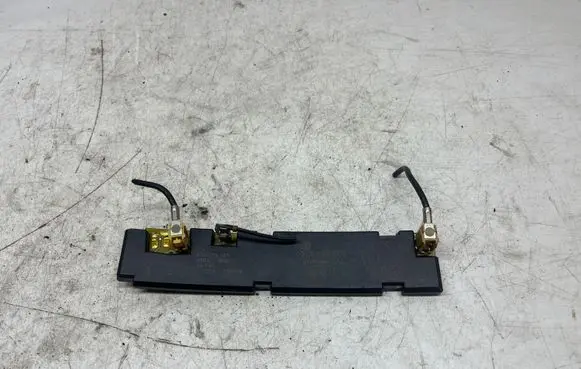 Volkswagen PASSAT B6 Aerial antenna amplifier 3C5035532