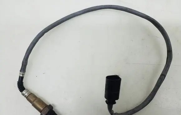 Mercedes-Benz E W212 Lambda probe sensor A0075425118