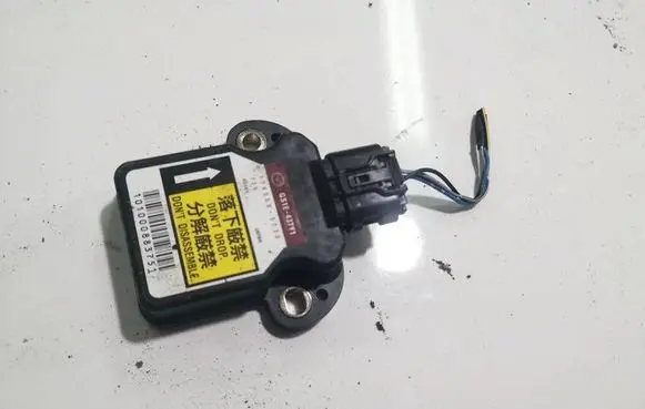 Mazda 6 ESP acceleration yaw rate sensor 1745005730