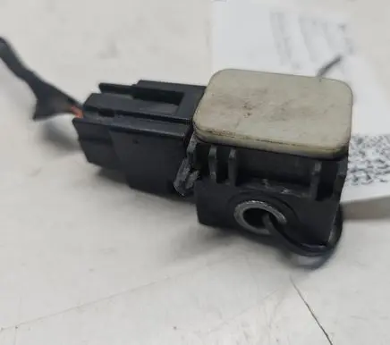 Hyundai Santa Fe Airbag deployment crash/impact sensor 959303L100
