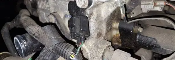 Nissan Note (E11) Camshaft position sensor 