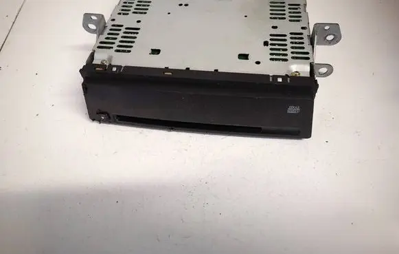 Nissan Almera Tino CD/DVD changer 28185bn700