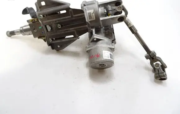 Steering wheel axle set