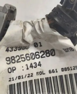 Peugeot 3008 II ABS brake wheel speed sensor 9825606280